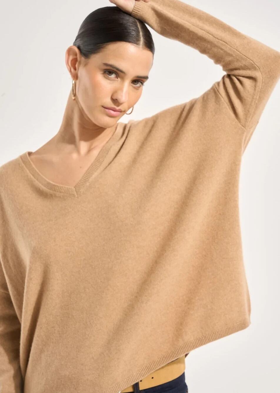 Pure collection cashmere wool V-neck sweater long sleeve beige Medium A010313
